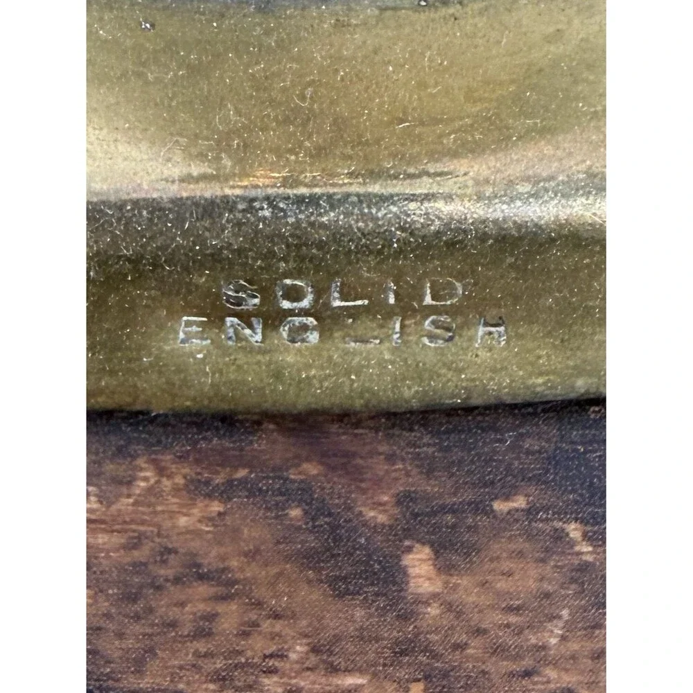 Unbranded elegant gold